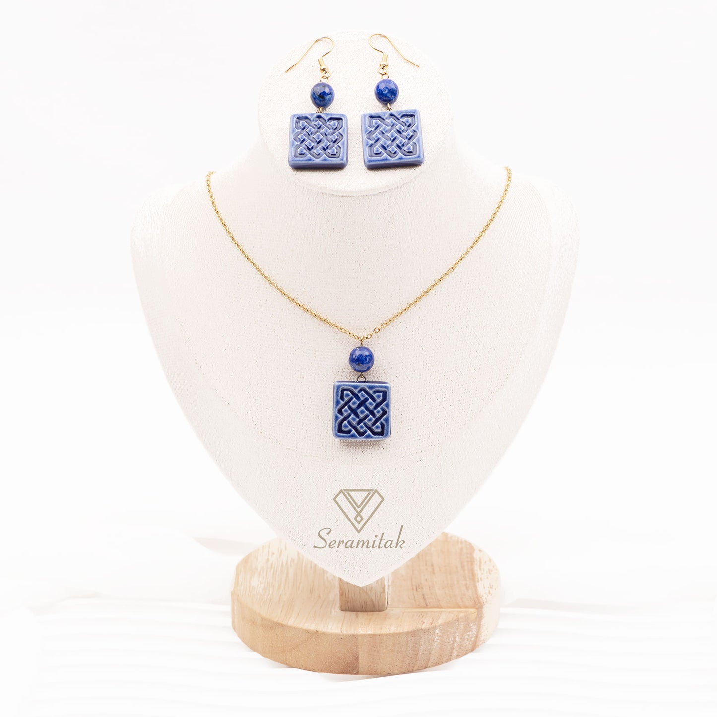 Kutsal Düğüm – Seramik Kolye & Küpe Seti